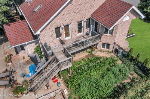 11 Arlene Dr, West Long Branch NJ 07764-1158 exterior