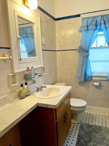 4533 41st St, Milwaukee WI  53209-5817 exterior