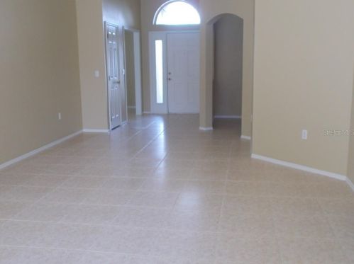 2326 Northern Leaf St, Orlando, FL 32817-3424