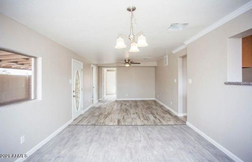 1627 Carter Rd, Phoenix AZ  85041-6620 exterior