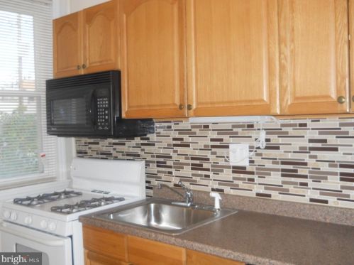 801 26 St, Philadelphia PA 19146-4403 exterior