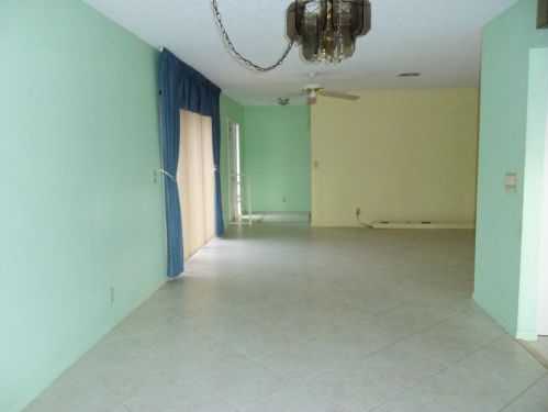 5027 Minto Rd, Boynton Beach FL 33472-1202 exterior