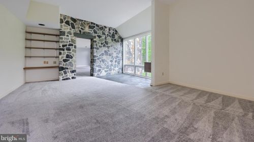 1944 Millersville Rd, Lancaster PA 17603-6153 exterior