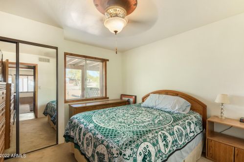 50608 33rd Ave, Phoenix AZ 85041-6330 exterior