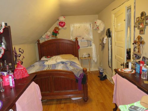 1253 Hickory St, Joliet IL 60435-4374 exterior