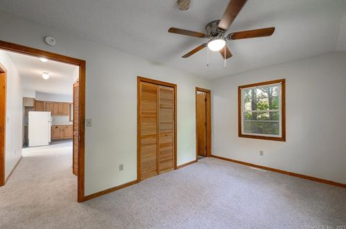 38 Belvedere Rd, North Haven CT 06473-3911 exterior