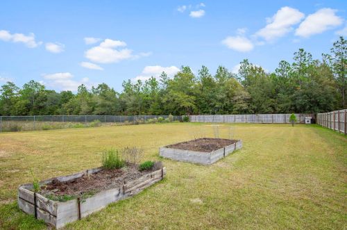 9088 Tara Cir, Milton FL 32583-8147 exterior