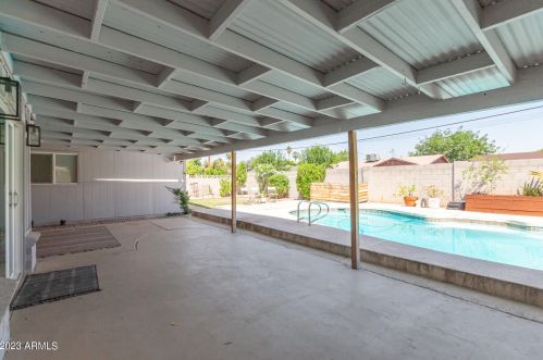 2032 Campbell Ave, Phoenix AZ  85015-4126 exterior