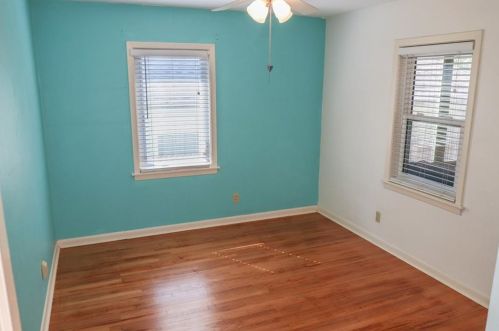 1809 Alguno Rd, Austin TX 78757-3222 exterior