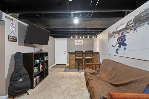 2115 Kaske Dr, Saint Louis MO 63125-2763 exterior