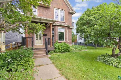 414 59th Ave, Duluth, MN 55807-1967