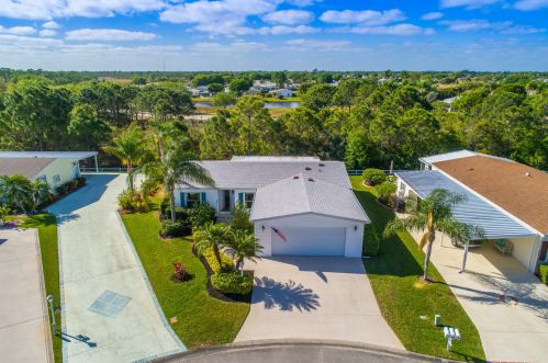 3613 Red Tailed Hawk Dr, Fort Pierce, FL 34952-3023
