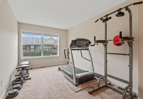 2141 Cedar Grv Trl, Saint Paul MN 55122-1543 exterior