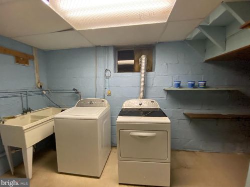 802 Hayward Ave, Silver Spring MD 20912-5808 exterior