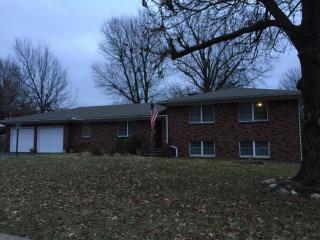 1405 6th St, Monett, MO 65708-1132