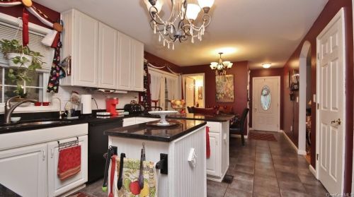 344 Haviland Dr, Patterson NY 12563-1452 exterior