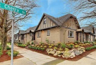 2600 Cherry St, Seattle WA  98122-4934 exterior