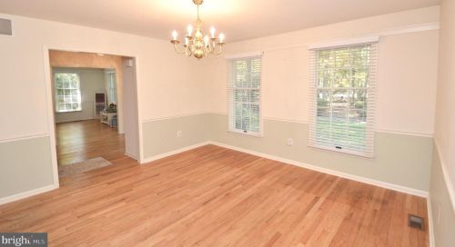 1 Bradford Dr, Southampton NJ  08088-8678 exterior