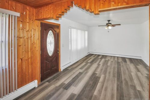 315 Bingham St, New Britain CT 06051-3824 exterior