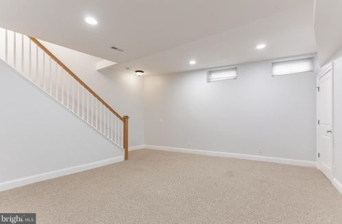 927 2nd St, Philadelphia PA 19122-0033 exterior