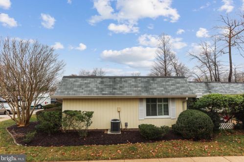 3104 Farnborough Ct, Silver Spring MD  20906-1744 exterior