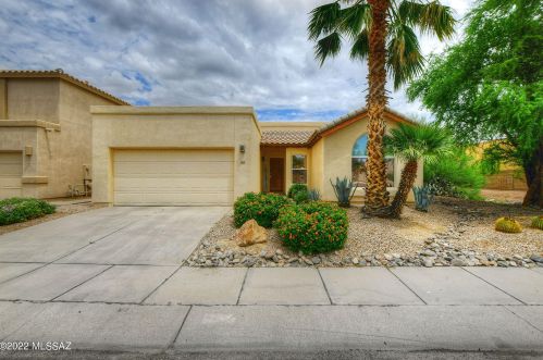 11979 Labyrinth Dr, Tucson AZ  85737-3454 exterior