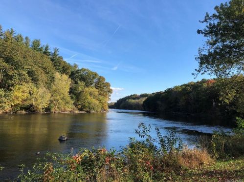 10 Farm Mdw Ln, Montgomery NY 12549-2100 exterior