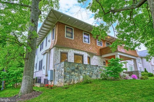 6506 Divine St, Mc Lean VA  22101-4619 exterior