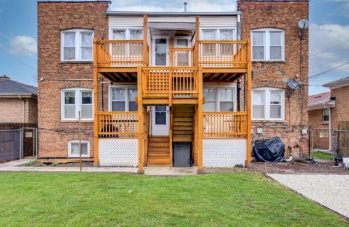 433 91 Pl, Chicago IL 60619-7429 exterior