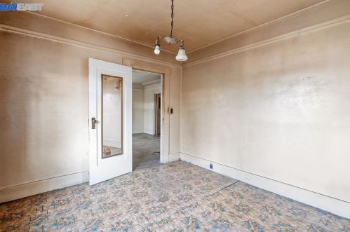 444 Jackson St, San Jose CA 95112-5101 exterior