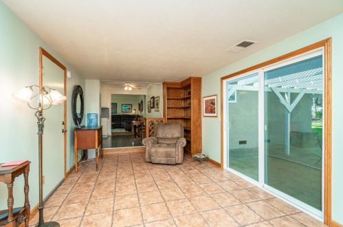 2839 Loyola Dr, Davis CA 95618-1633 exterior