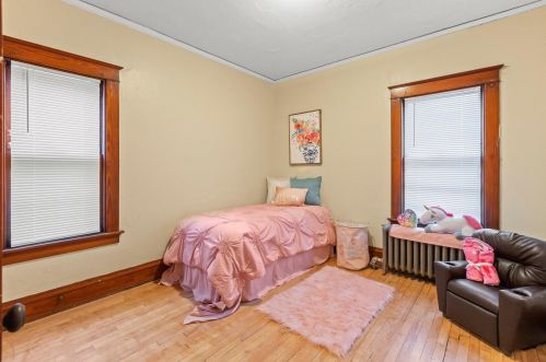 2440 46, Milwaukee WI 53210-2920 exterior