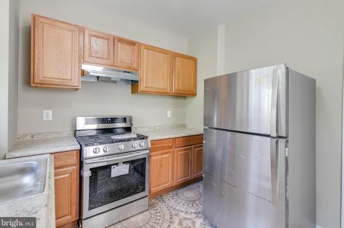 1941 30 St, Philadelphia PA 19121-1838 exterior