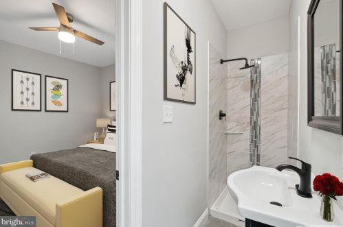 5109 Greene St, Philadelphia PA  19144-2940 exterior