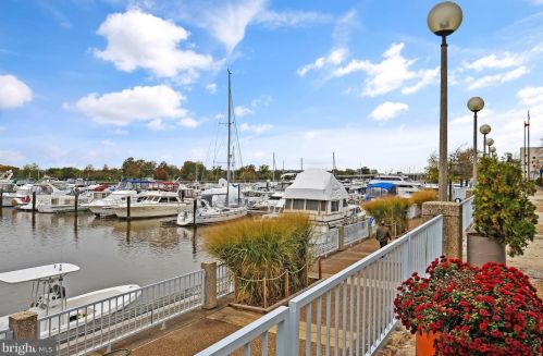 602 7 St, Washington DC 20002-5210 exterior