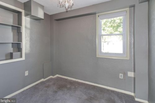 600 Binsted Rd, Glen Burnie MD 21060-7326 exterior