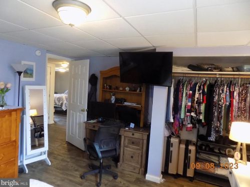 66 Prince St, Littlestown PA 17340-1323 exterior