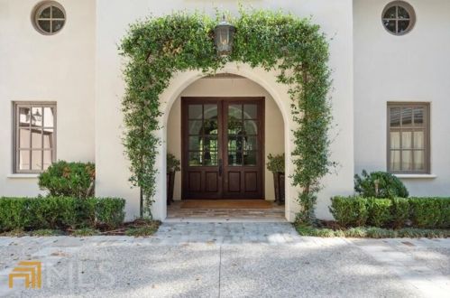 4391 Lake Forrest Dr, Atlanta, GA 30342-3232