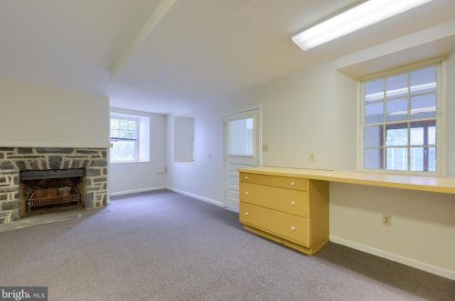 1944 Millersville Rd, Lancaster PA 17603-6153 exterior