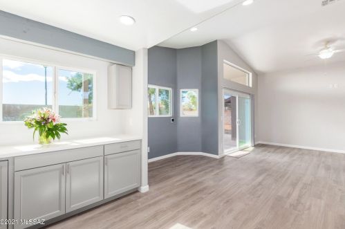 1841 Arroyo Vista Dr, Tucson AZ 85718-5429 exterior