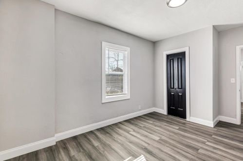 325 Hoffmeister Ave, Saint Louis MO 63125-1608 exterior