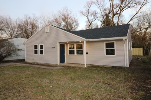 4939 Georgia St, Gary IN 46409-1136 exterior