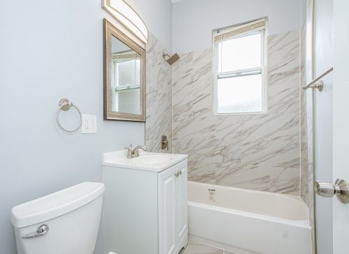 1647 Central Park Ave, Chicago IL 60647-4701 exterior