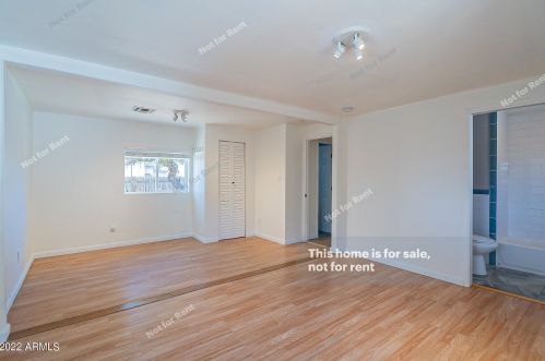 3819 Earll Dr, Phoenix AZ  85018-7101 exterior