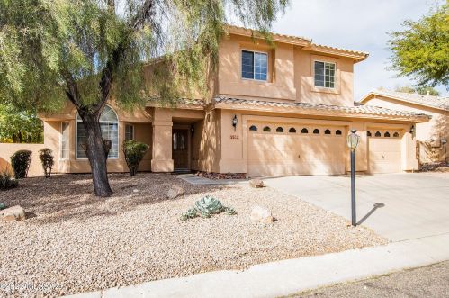 11099 Mountain Breeze Dr, Tucson, AZ 85737-7067