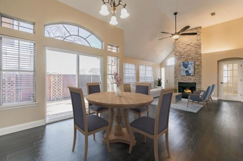 317 Pecos Trl, Irving, TX 75063-4542