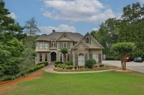 8069 Kenstone Ct, Atlanta GA 30350-4160 exterior