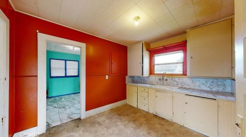 9841 Walnut St, Bellflower CA 90706-5644 exterior