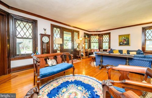 220 Maple Ave, Camden NJ 08106-2315 exterior