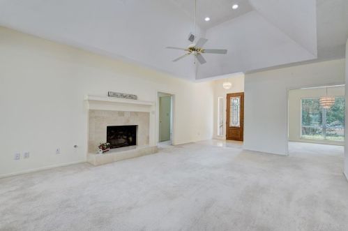 141 April Waters Dr, Montgomery TX 77356-8831 exterior